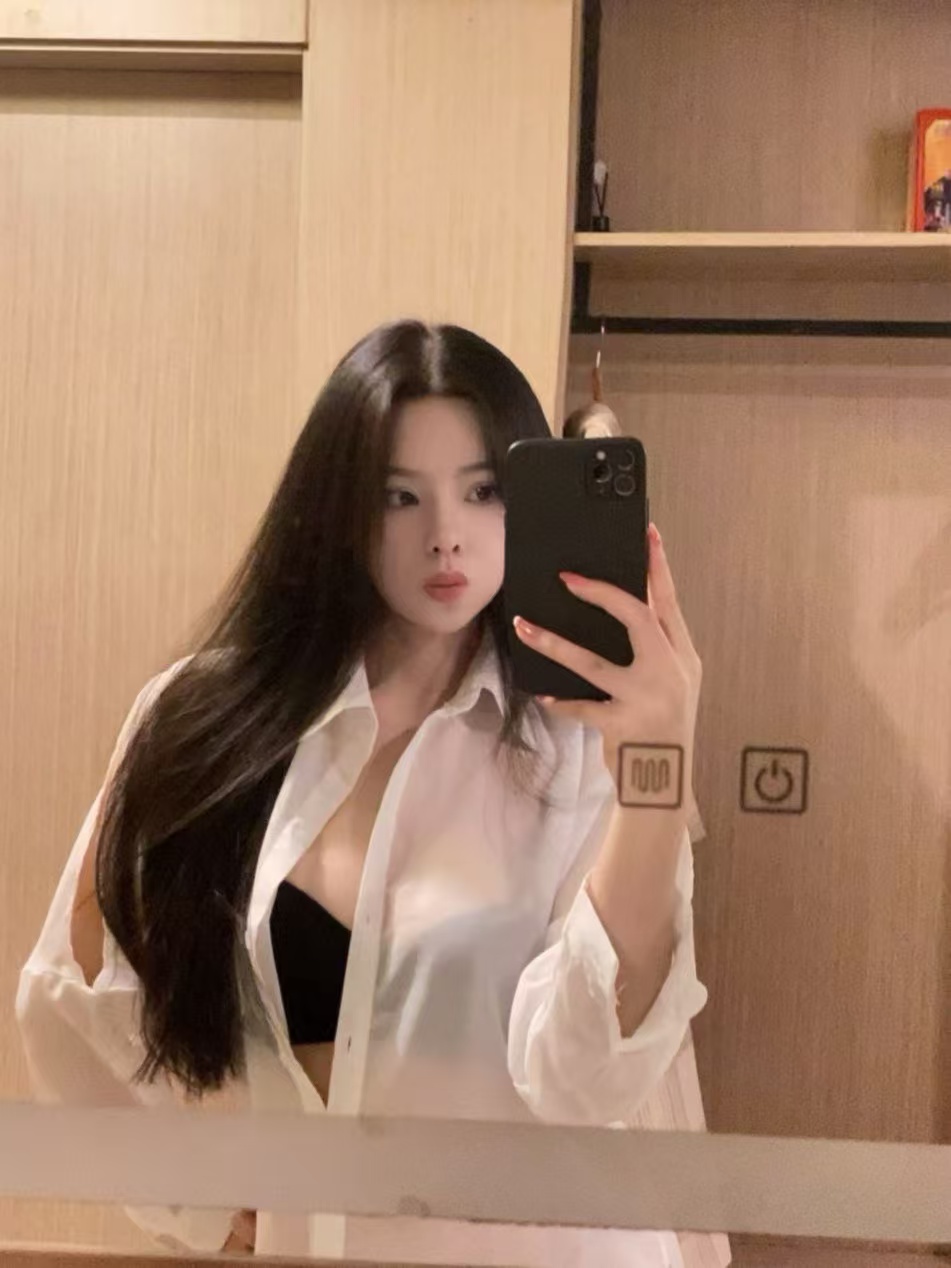 柯桥00后小果果