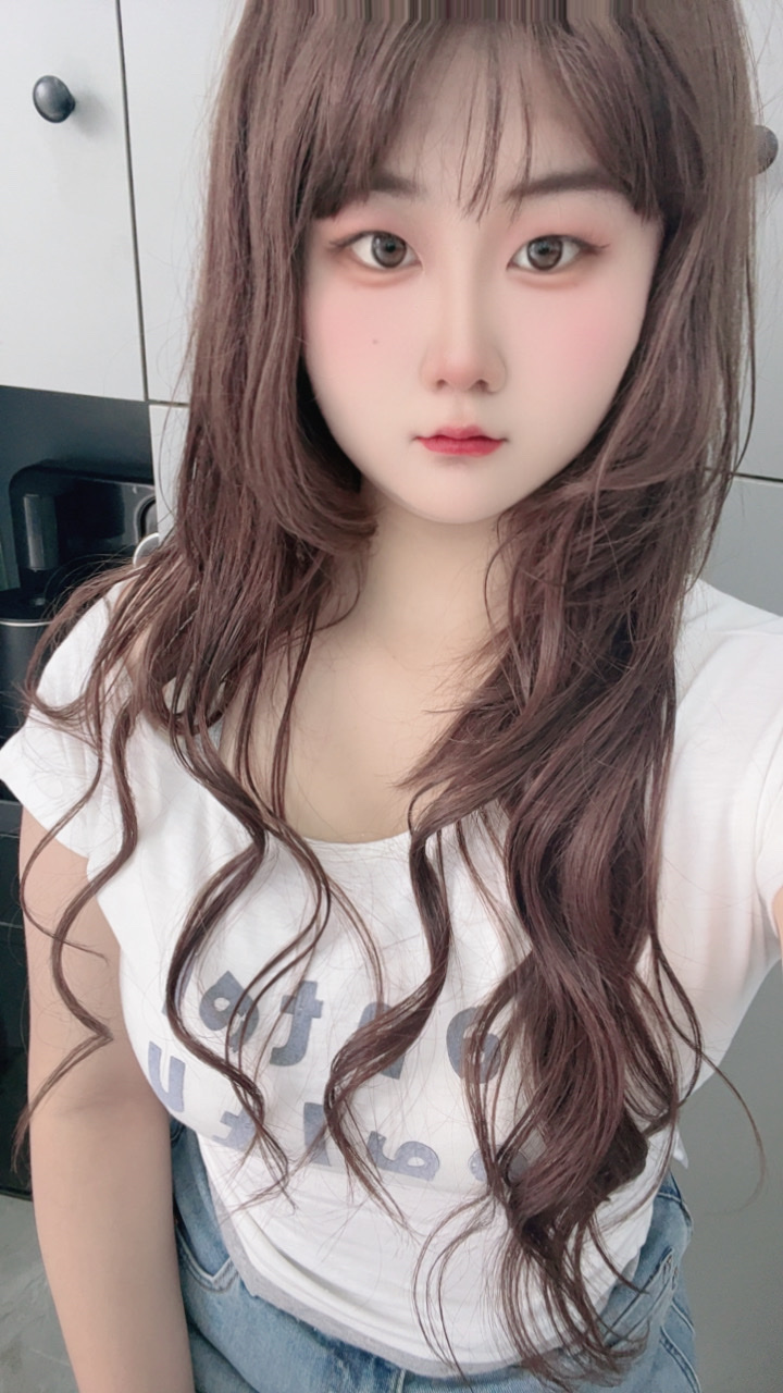 18岁宝藏女孩可调教