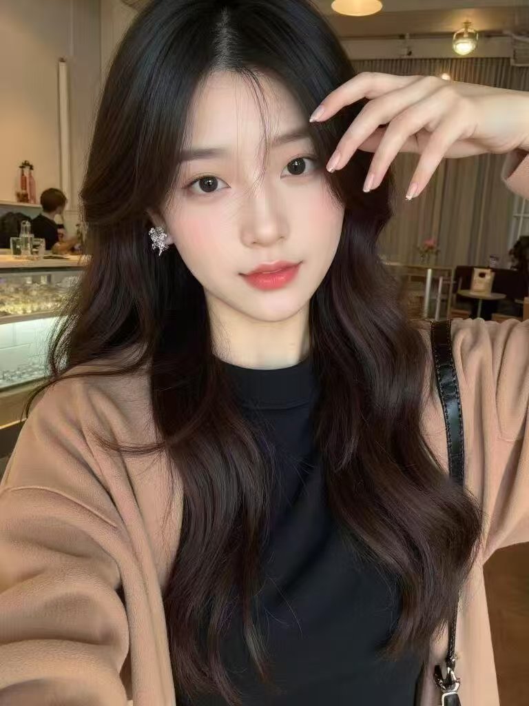 市南区白嫩女友小辣椒