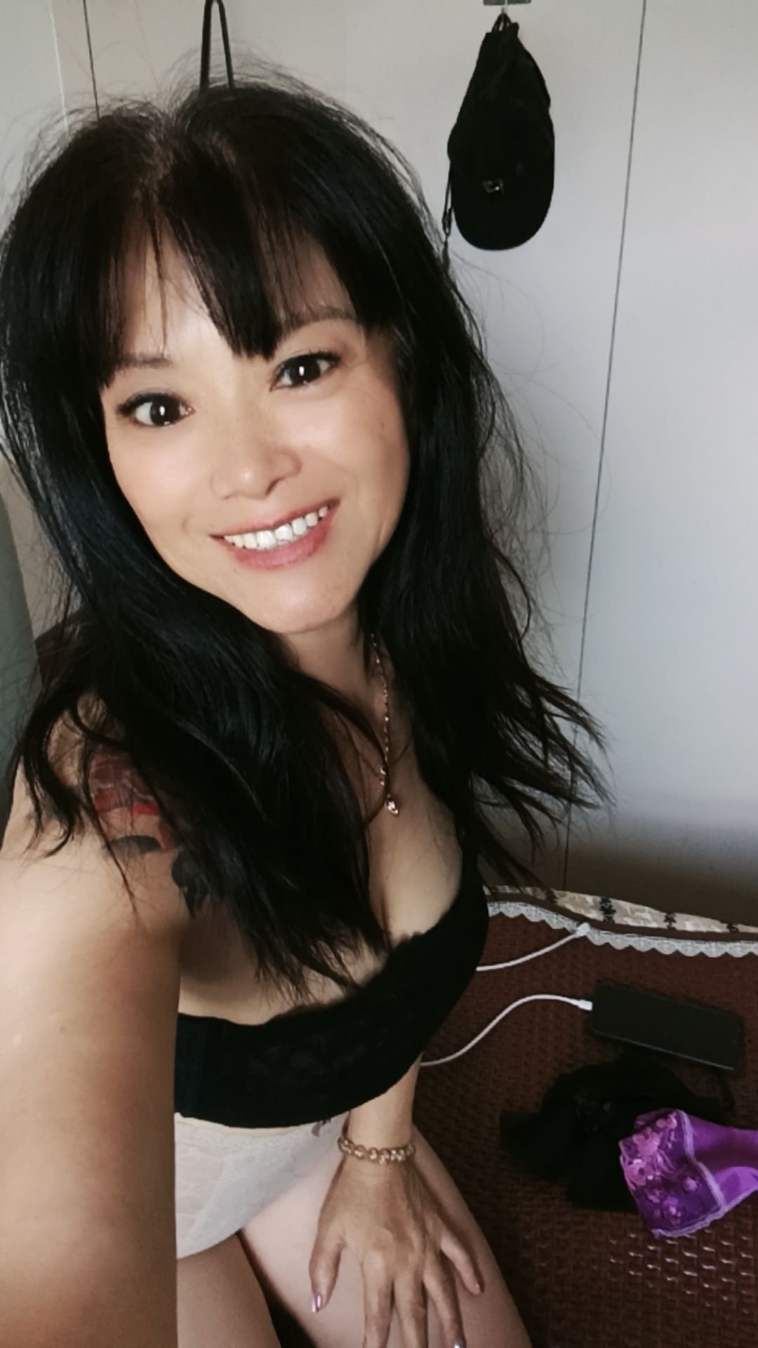 南岸丰润熟女媚娘