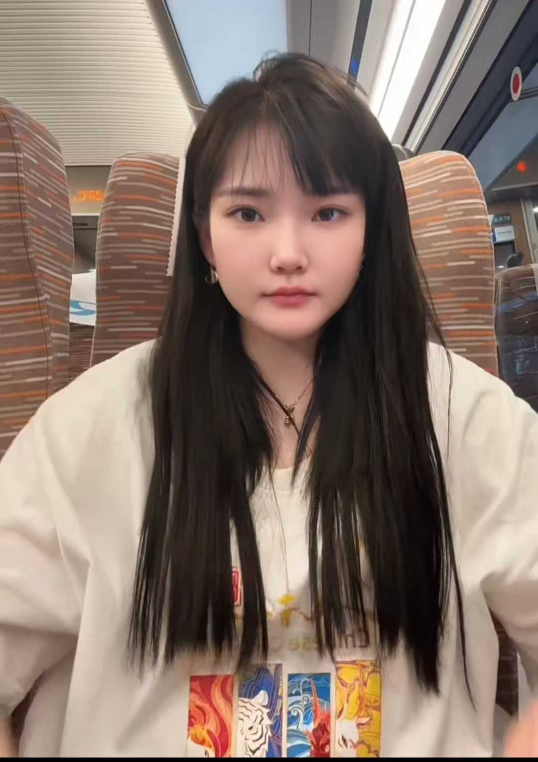 和平区白嫩聋哑小妹