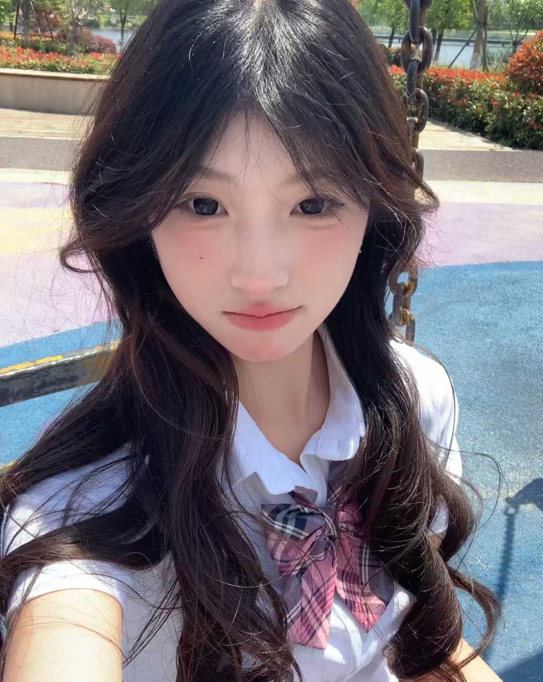 江大校花兼职