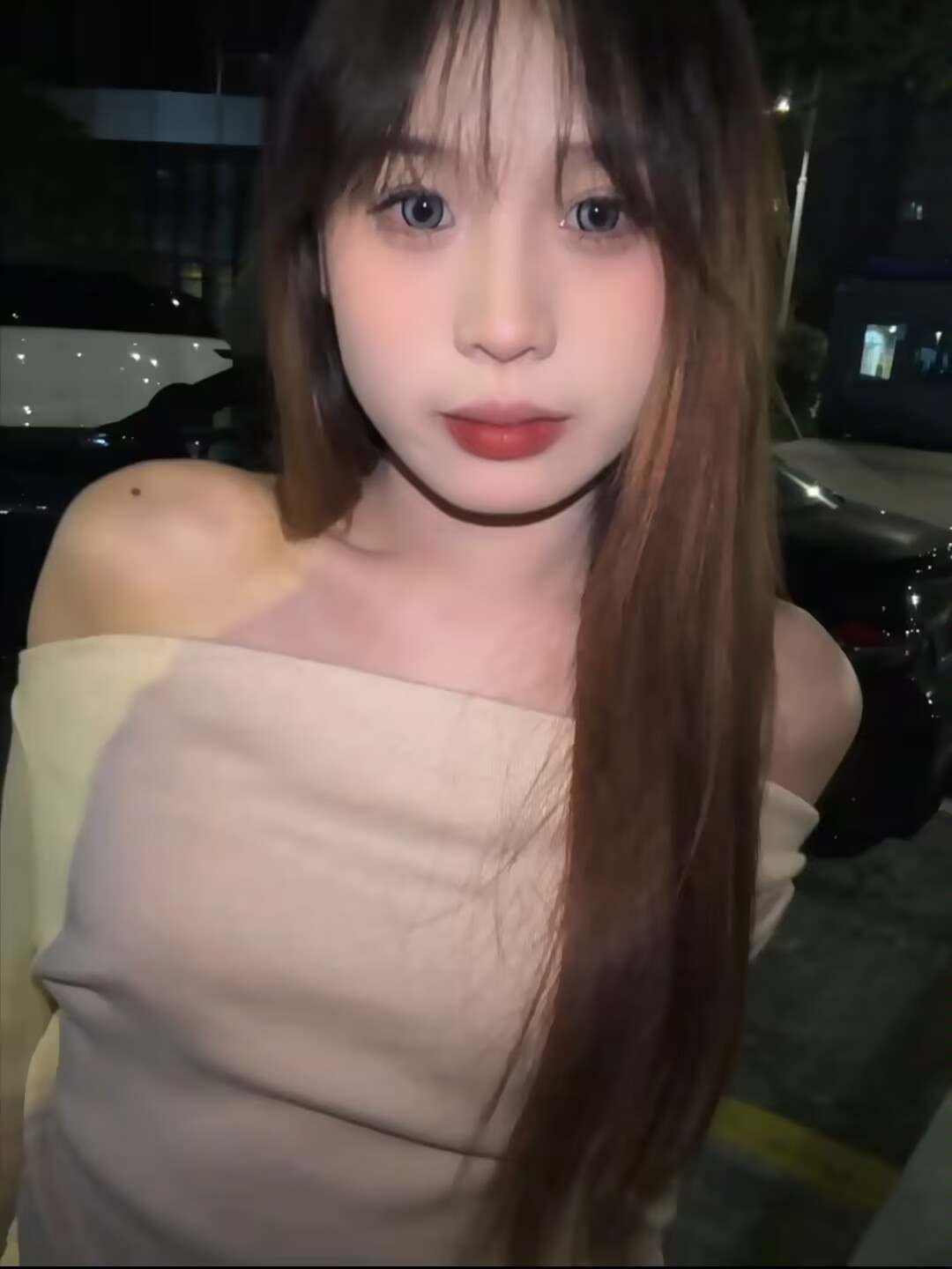 07年热情活泼小萌妹