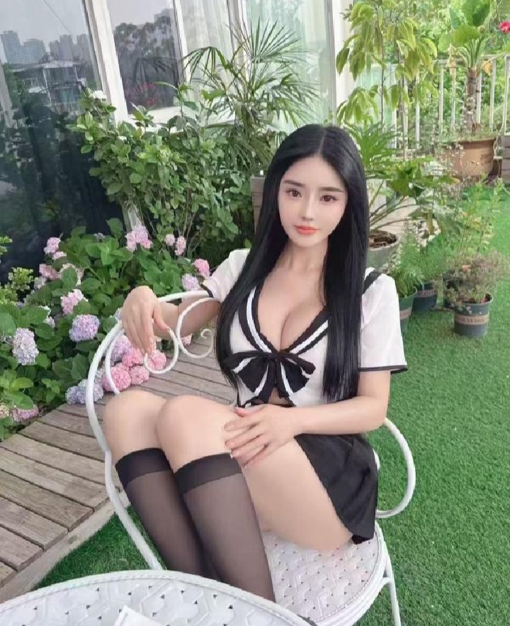 大长腿美妞娜娜