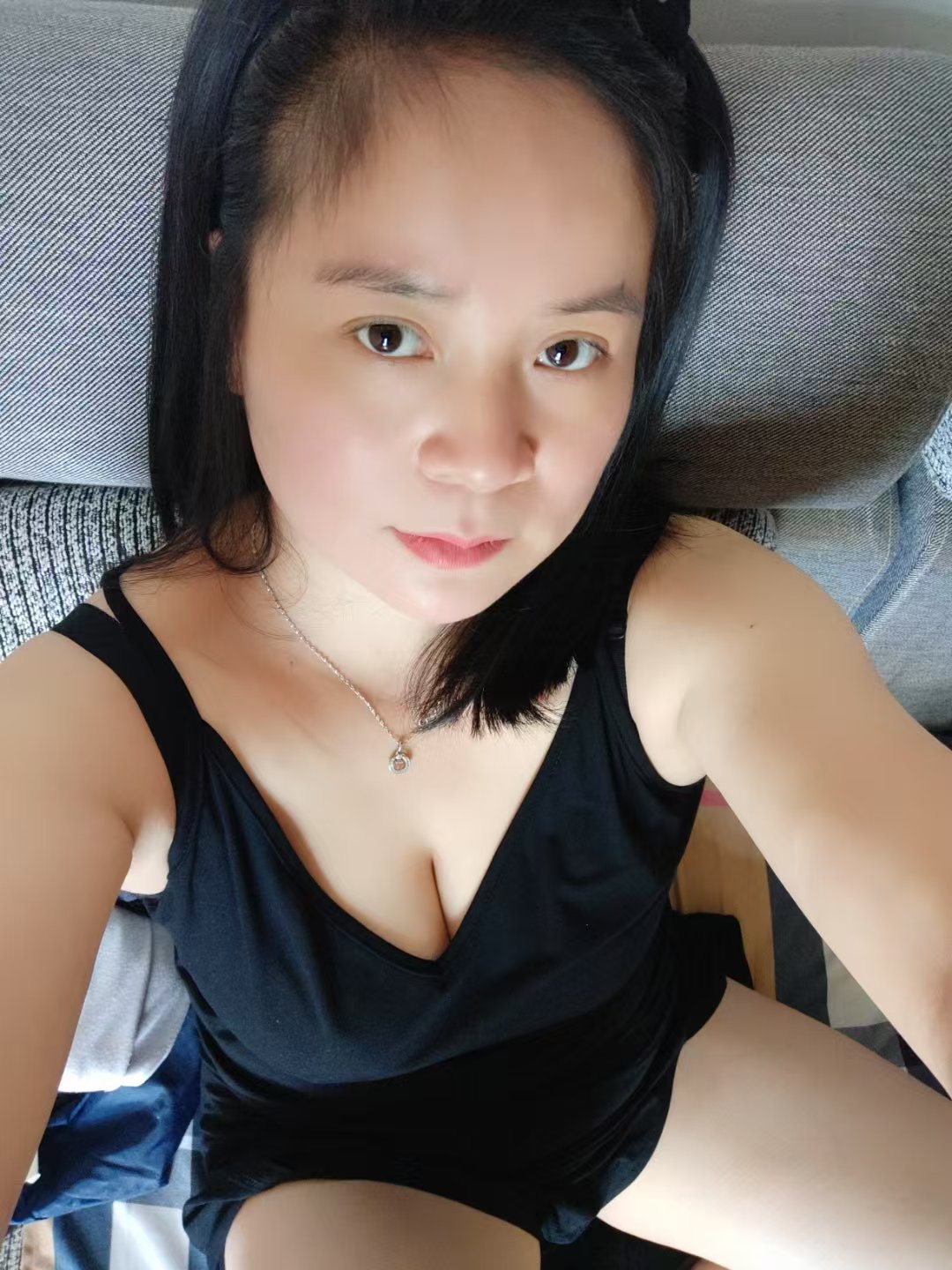 梅溪湖丰润少妇倩倩