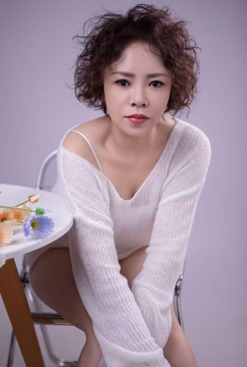 越城风情熟女十三姨