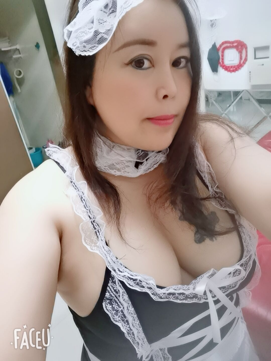 丰乳肥臀大姐姐，温柔体贴