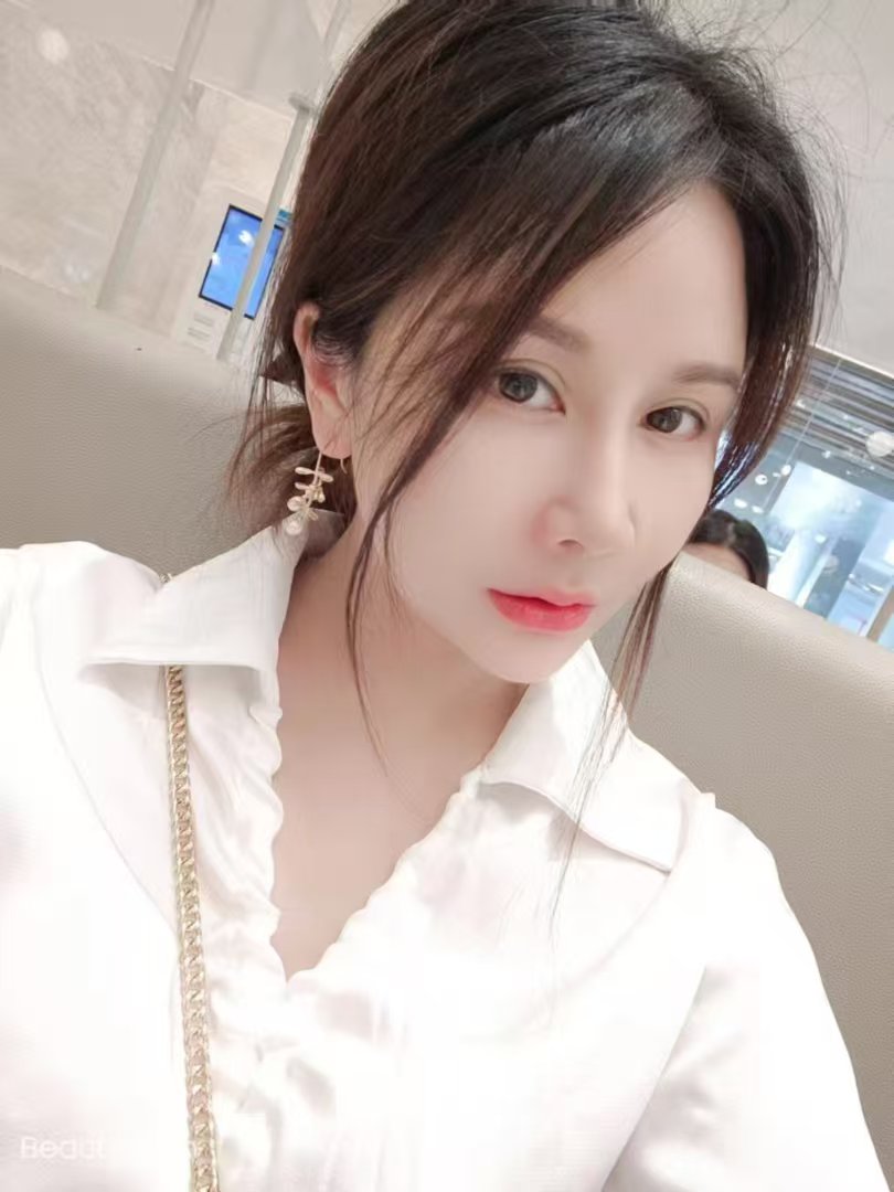 晋安撩人美御姐梓晴