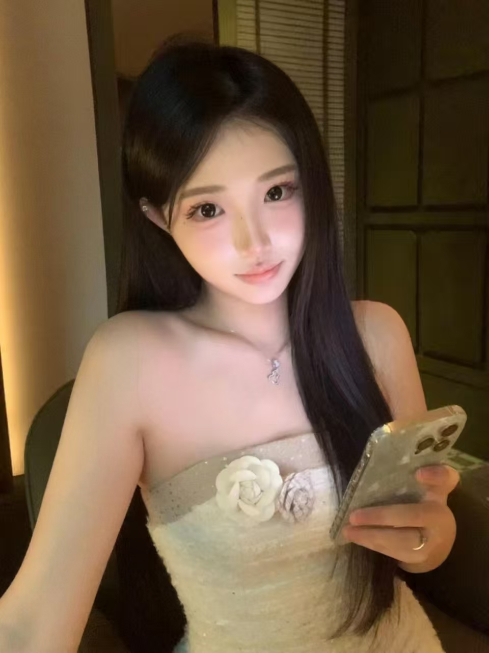 白嫩诱人甜妹娜娜