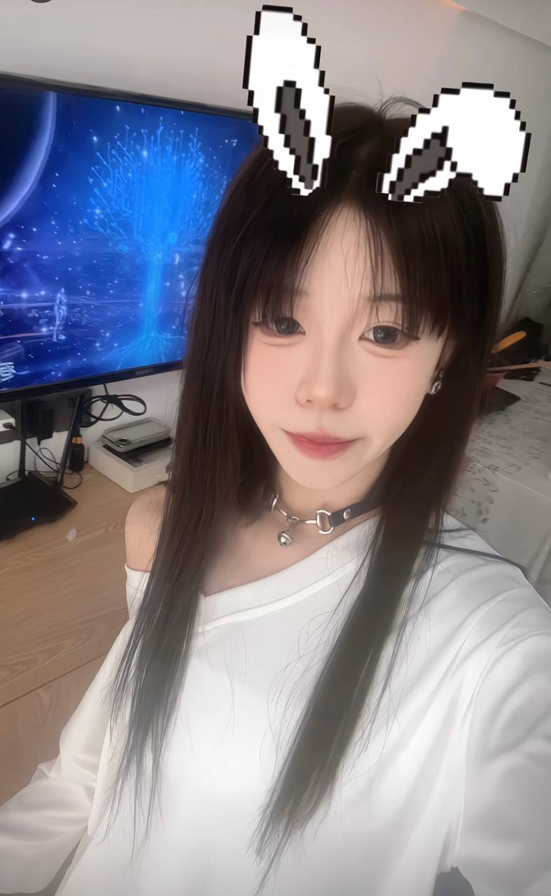 spa可蛇吻的嫩妹小倩