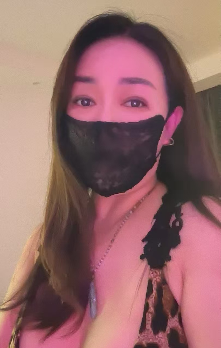 热辣情趣少妇涵涵