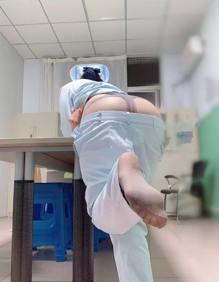 徐东兼职护士