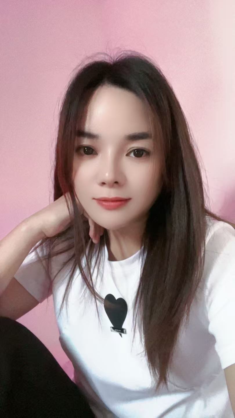 耐心十足的少妇