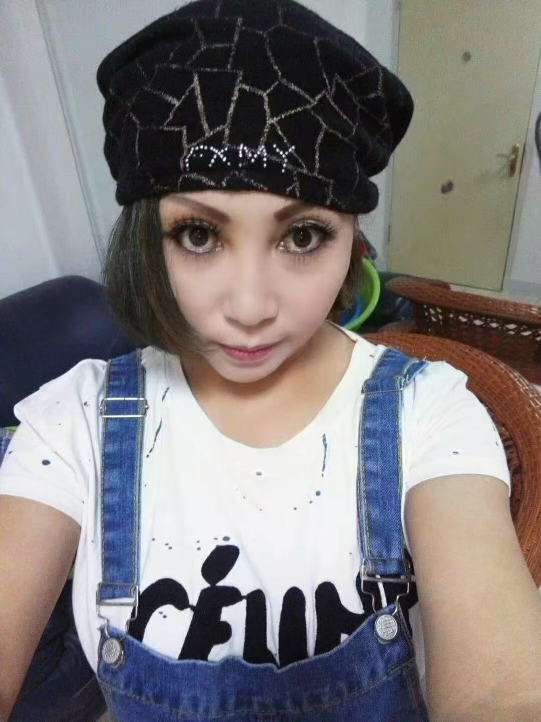 天桥维族泄火少妇