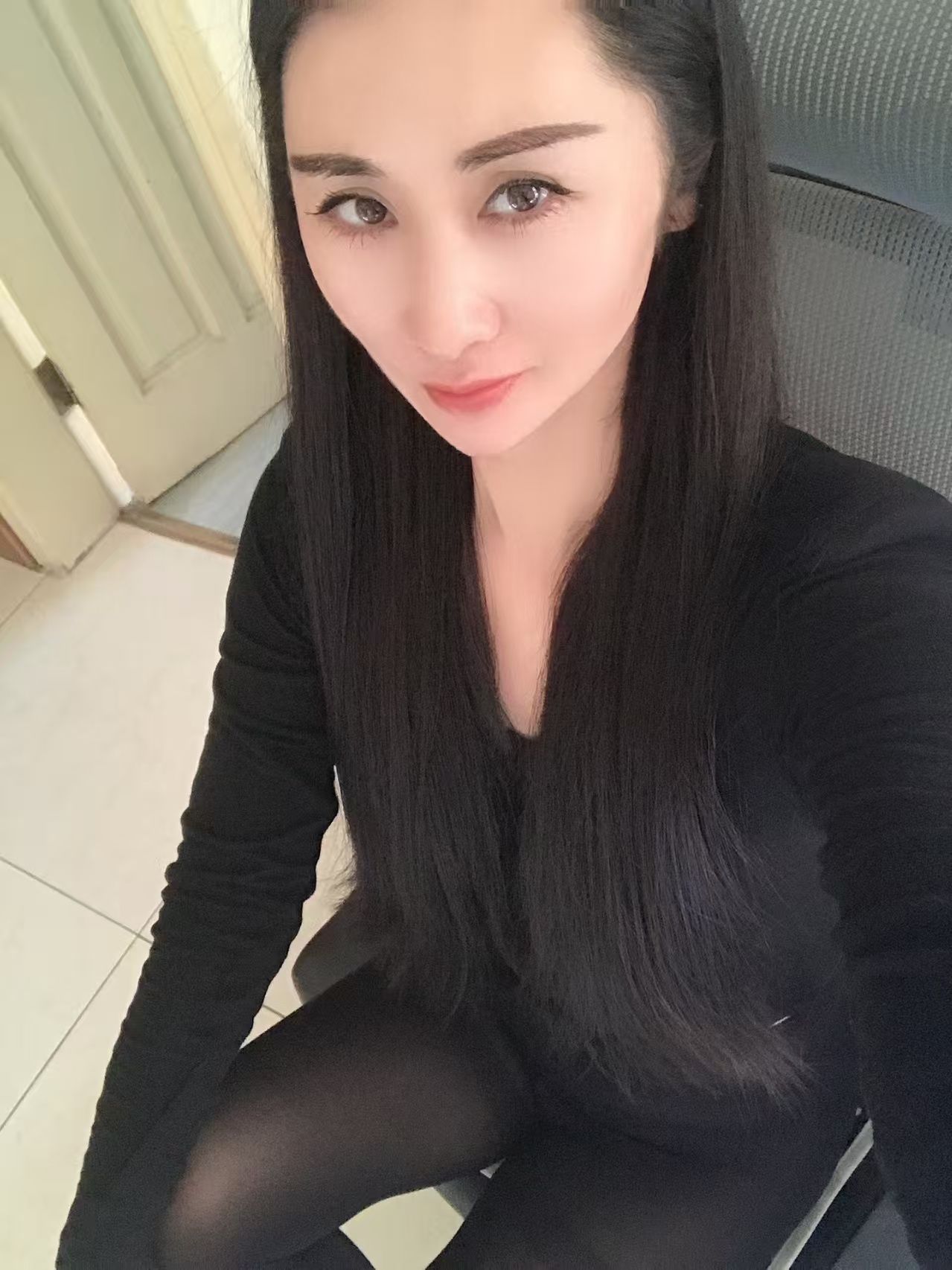 蒙古长发御姐