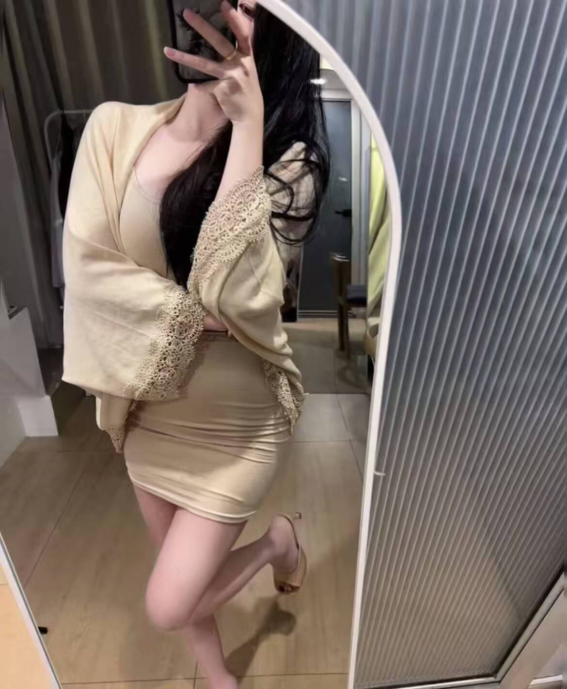 极品身材嫩妹芊芊