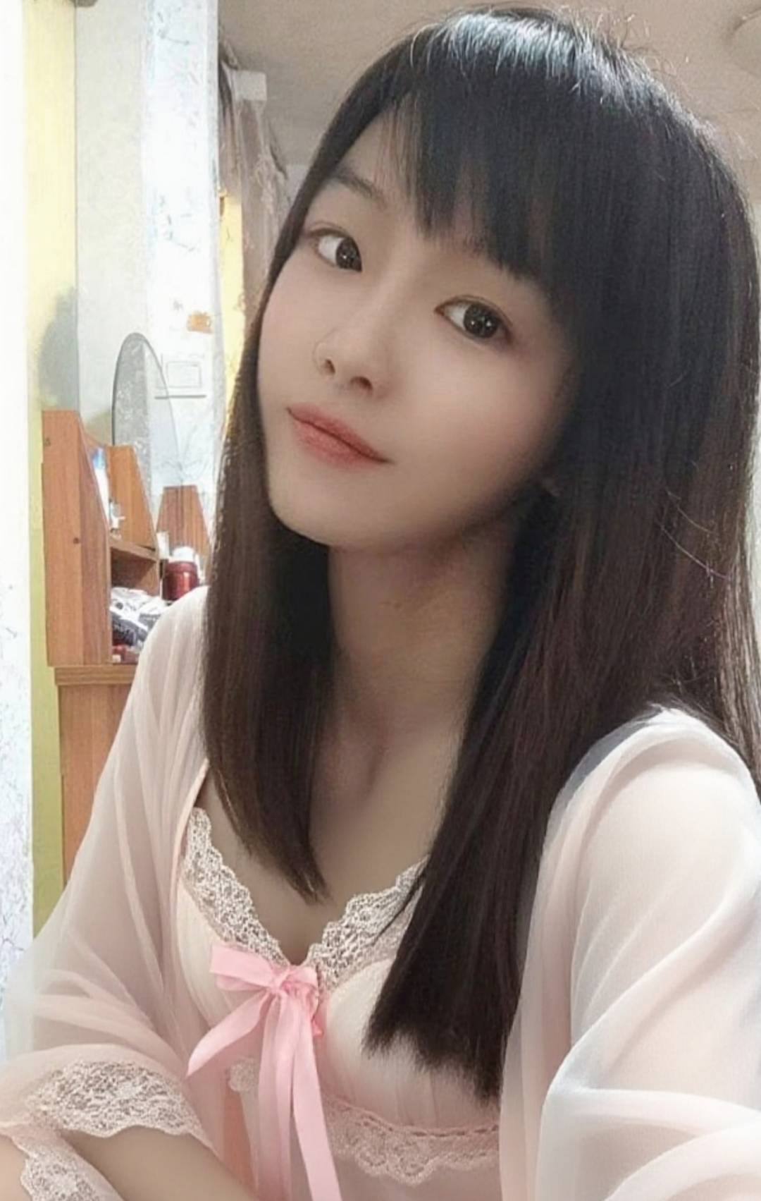 清纯可爱的小美女