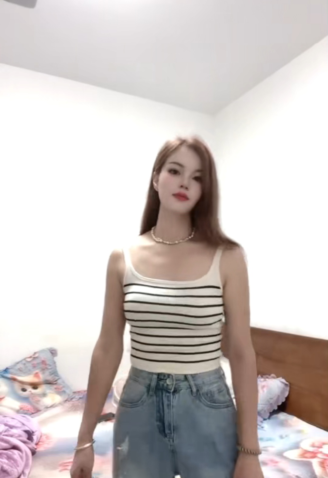 刚认识的镜湖区小妹