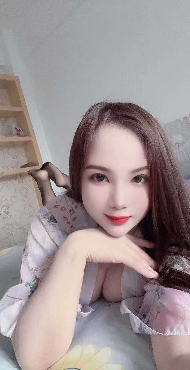 雨花美乳小少妇燕子