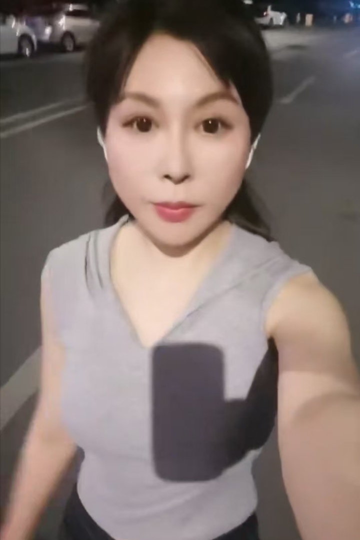 温柔姐姐KH 深~hou一绝