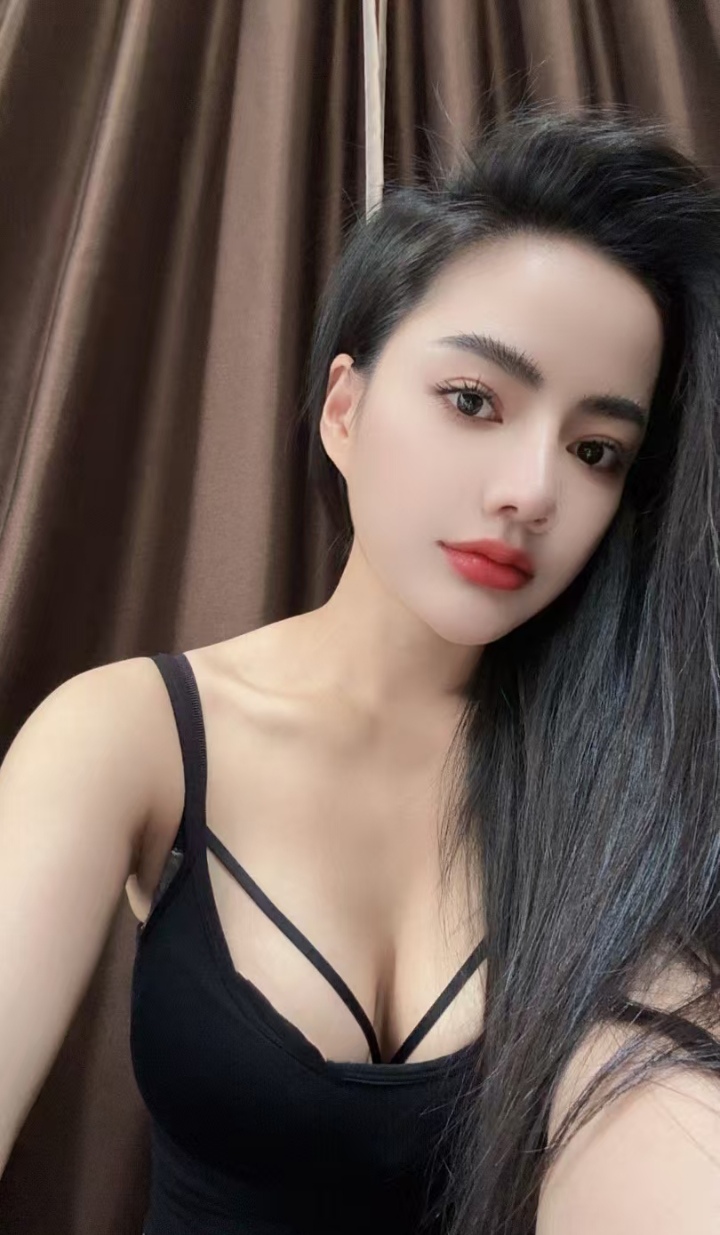 长宁哈尼族美妞西子