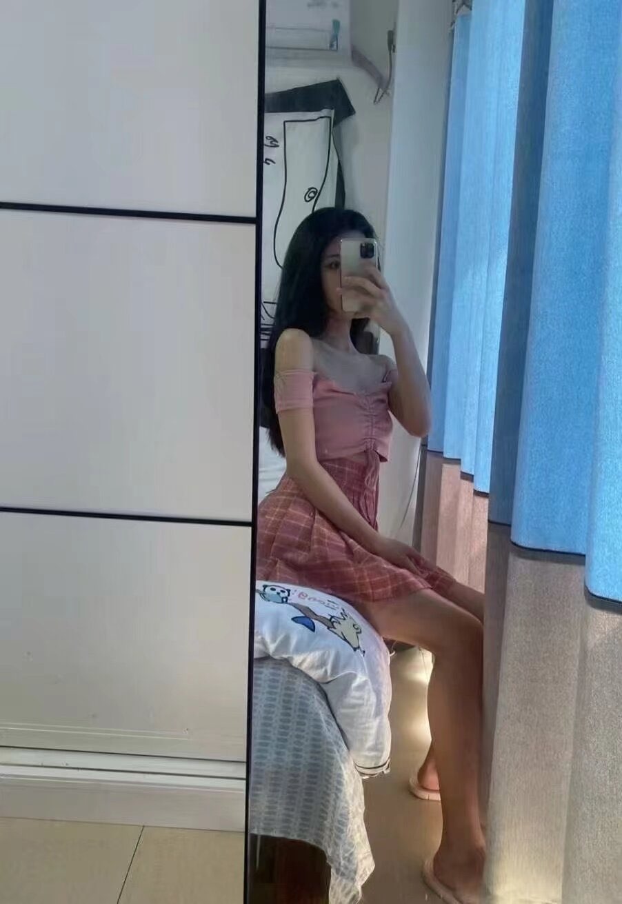 萝莉 性感火辣制服诱惑 带房 外出