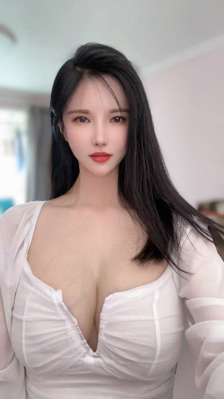 赏心悦目的美女，名不虚传