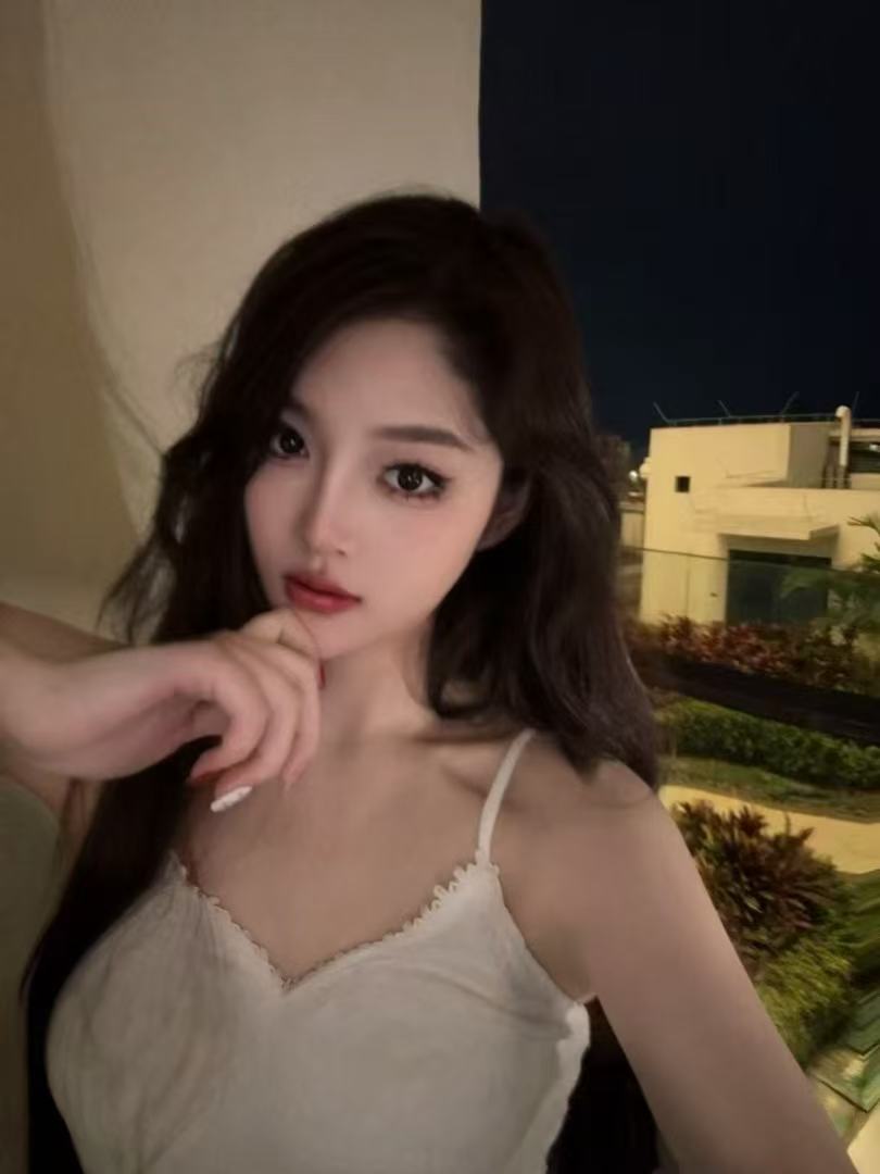 卧龙区新人妹妹,很惊艳