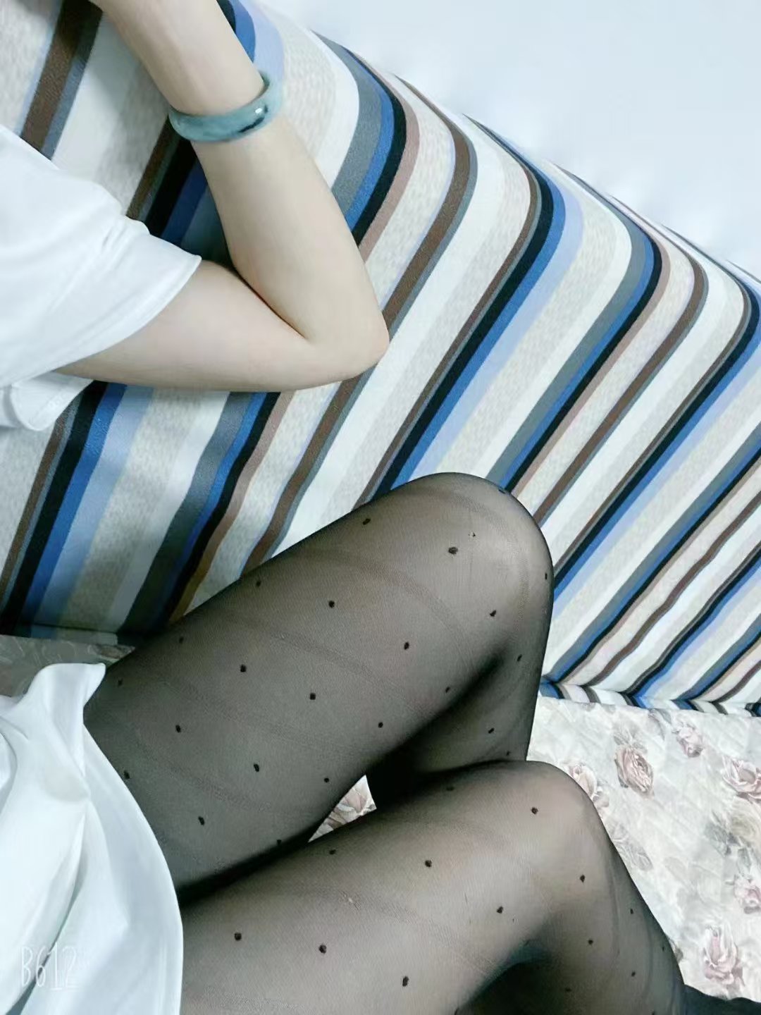 滨海情趣嫩妹微微