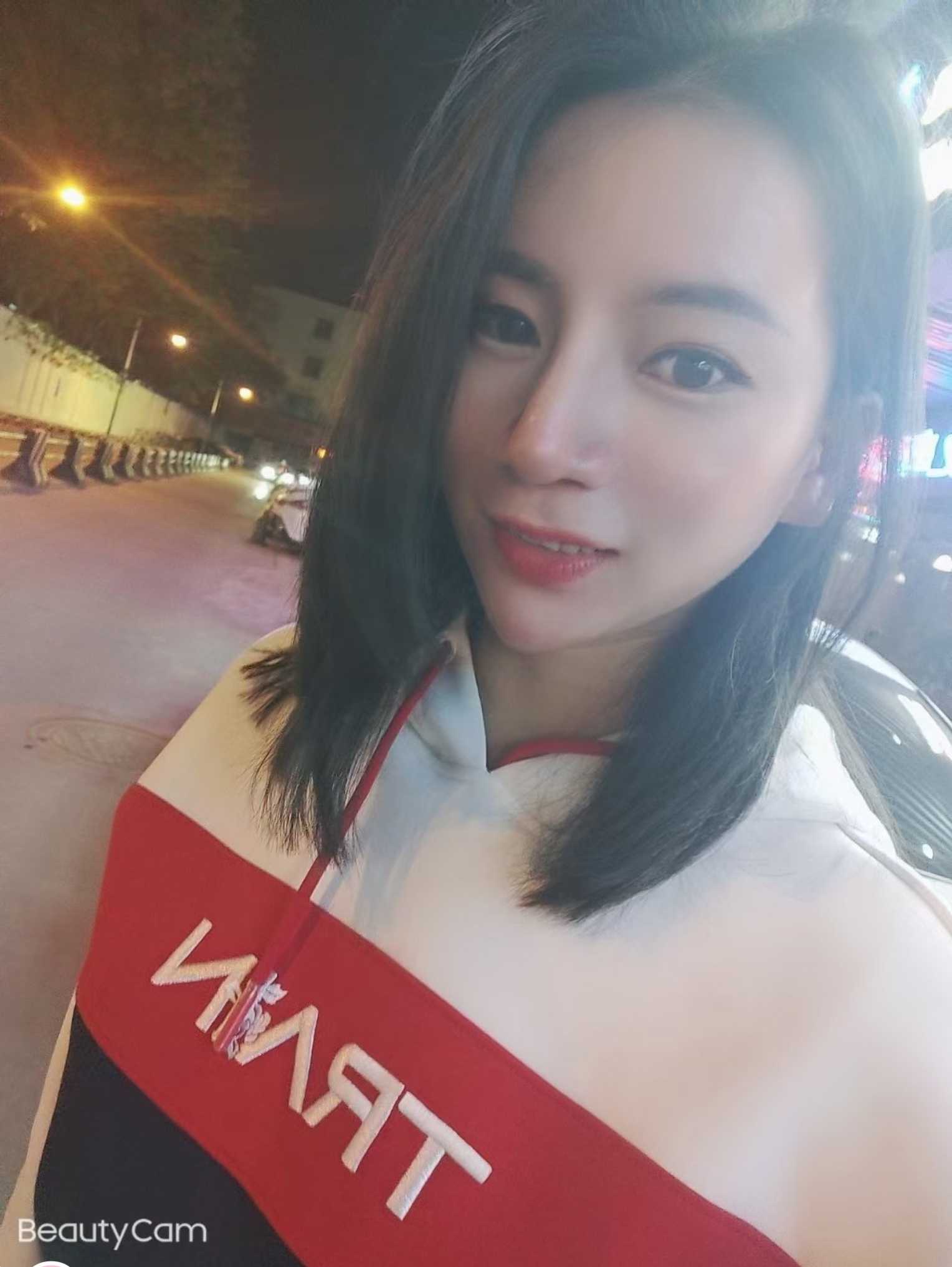 荔湾西村地铁附近 大胸惠儿