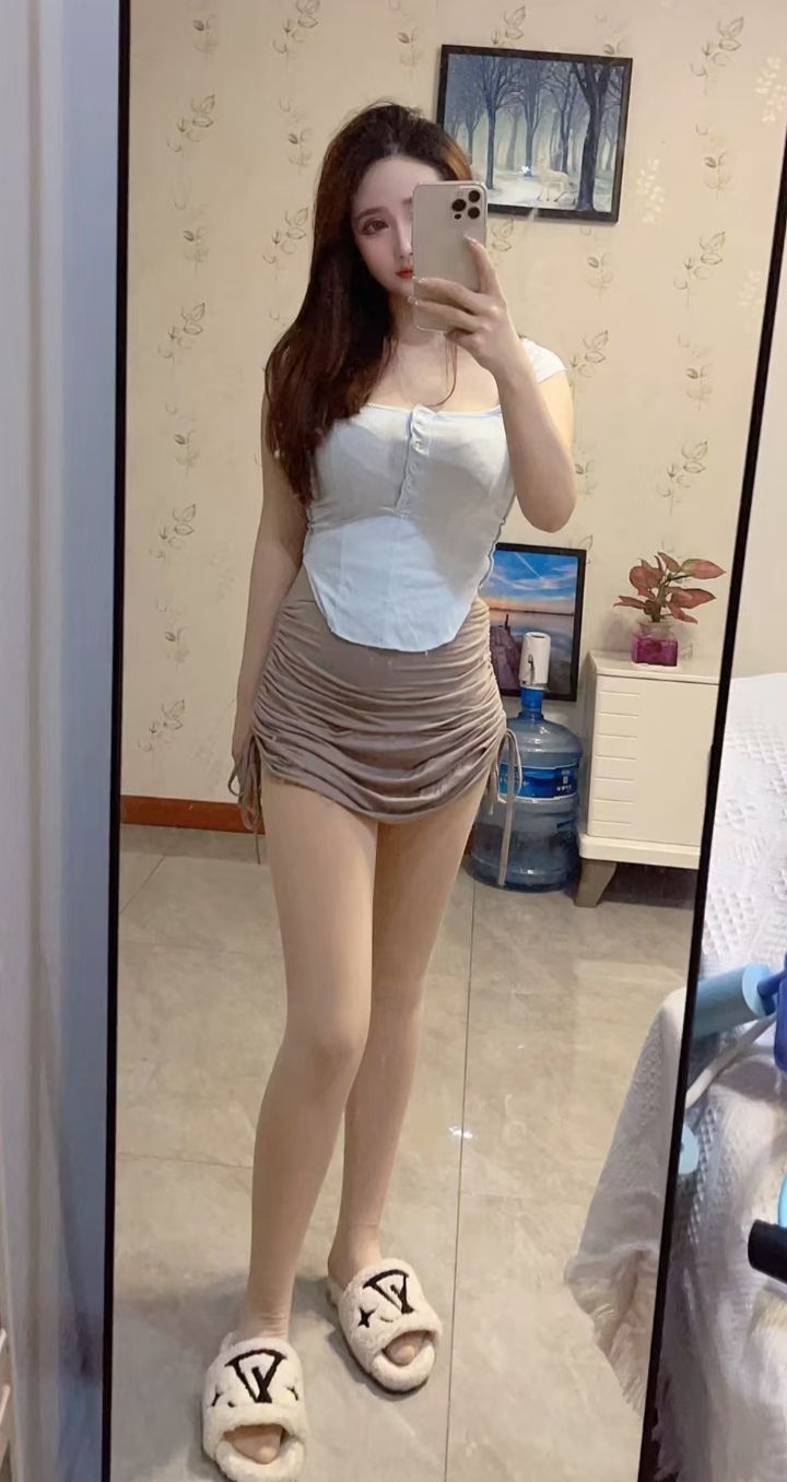 丰满性感辣妹萍萍