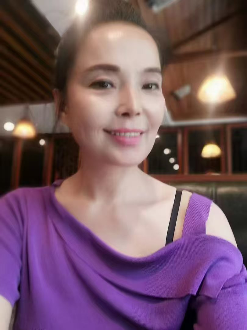 服务系熟女姐姐秋秋