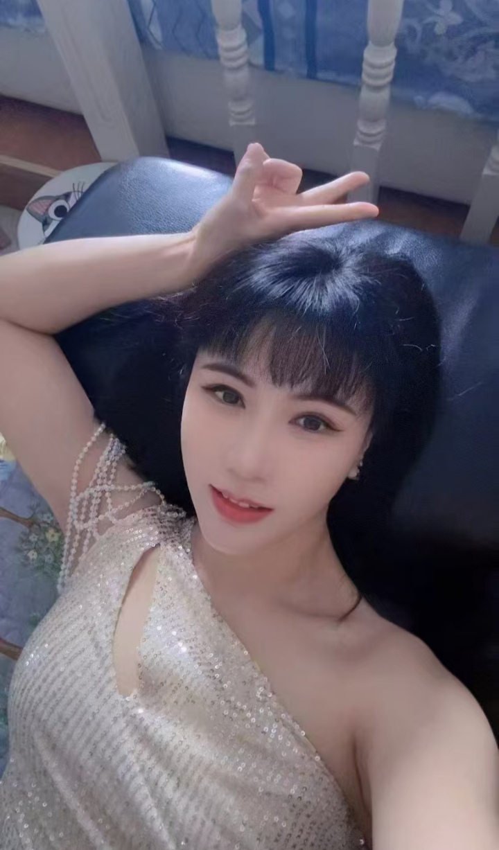 雨花白嫩甜妹笑笑