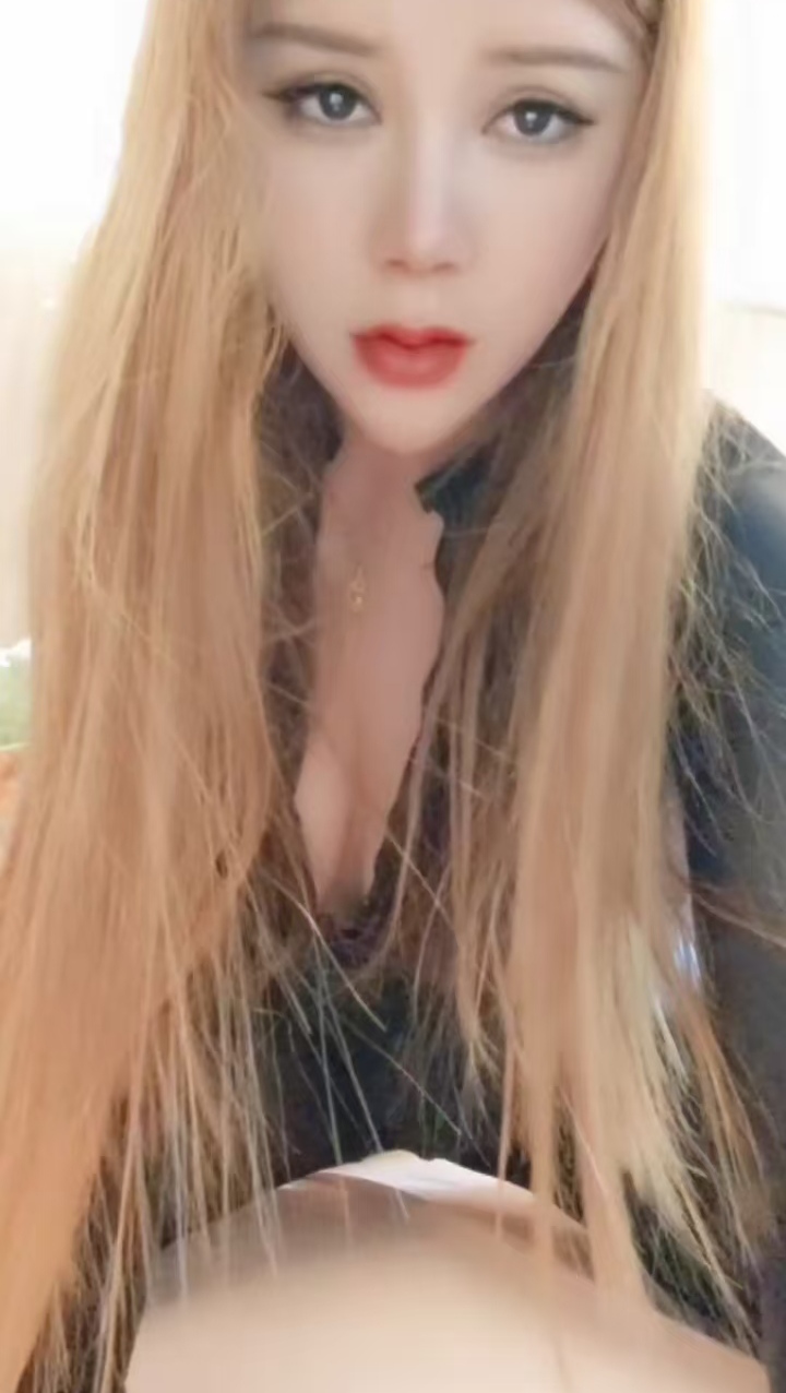 武进混血辣妹蜜蜜