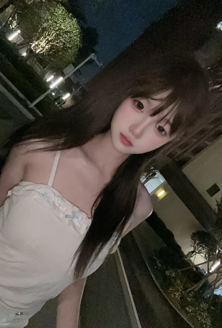 南海兼职小嫩妹兔兔