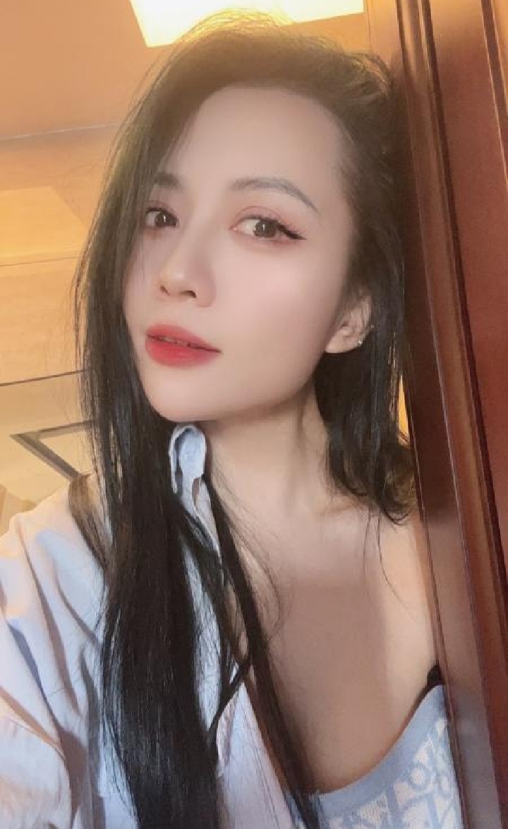 韵味轻熟女乐乐