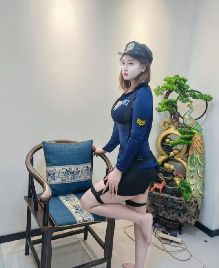 铁西制服辣妹莓莓