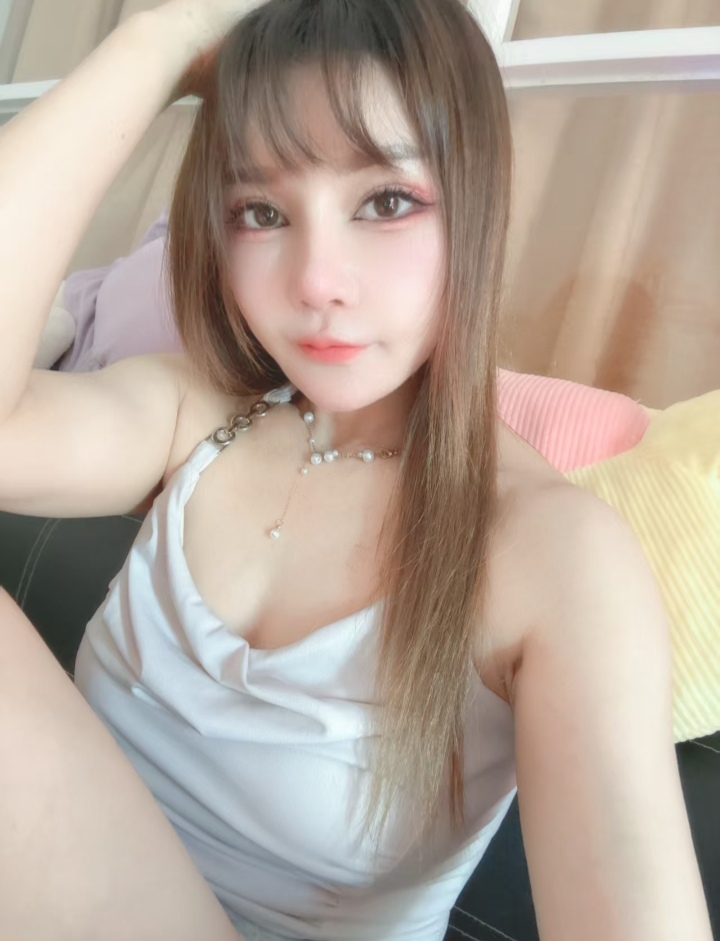 .西区丰润辣妹coco