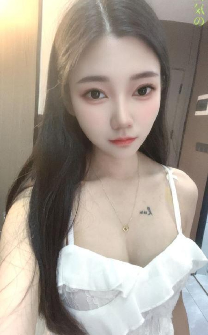 岳麓女友系颜值辣妹