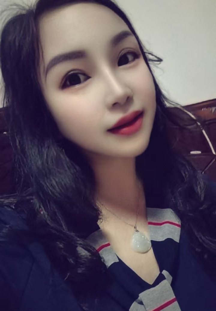 松江热辣美妇玲玲姐