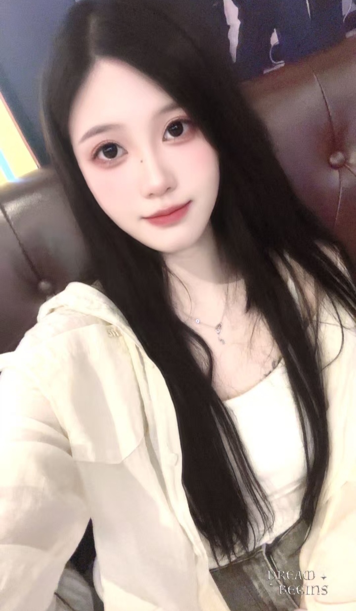 徐汇惹火嫩妹梦露露