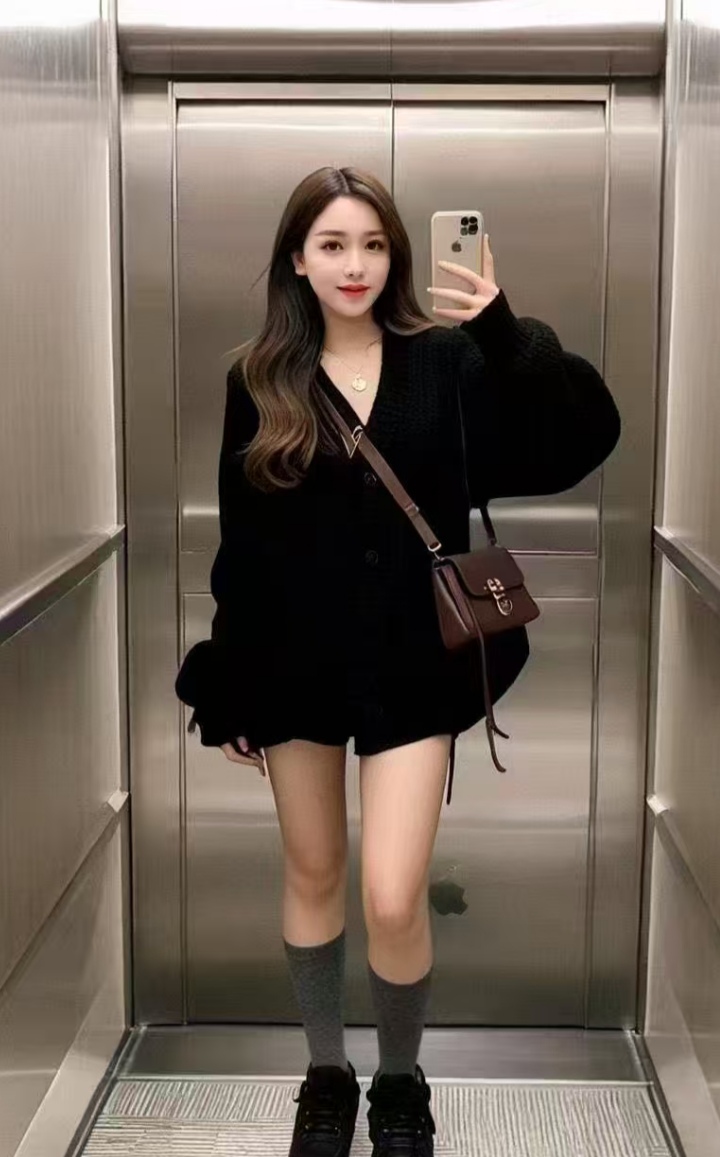 蜀山丰润白嫩甜妹婷婷