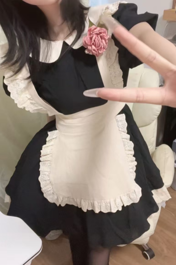 成华制服嫩妹小月