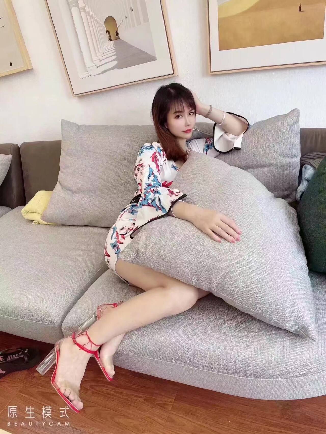 番禺小樱桃 可三通 可外出 少妇类型 服务好 风Sao多水