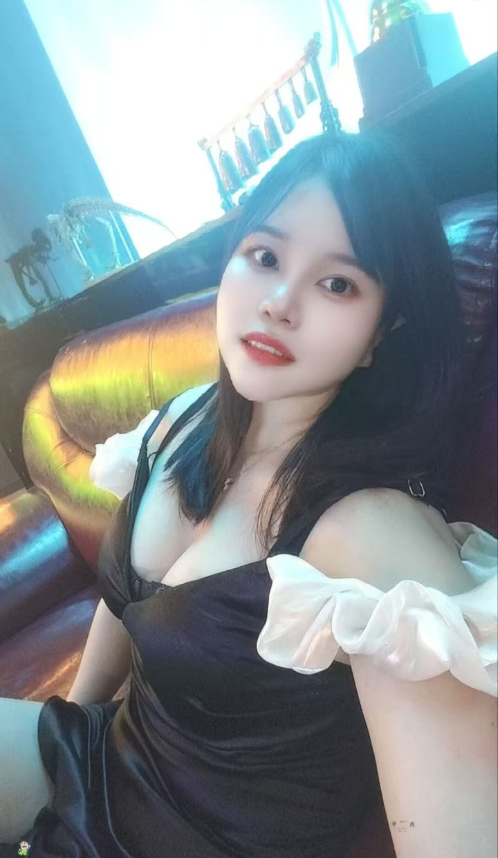 雨花爆乳美少妇菲姐