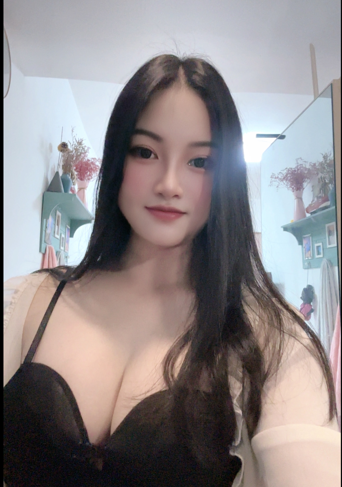 海珠昌岗芯芯 38d大白兔 微胖有肉感 屁股大又翘