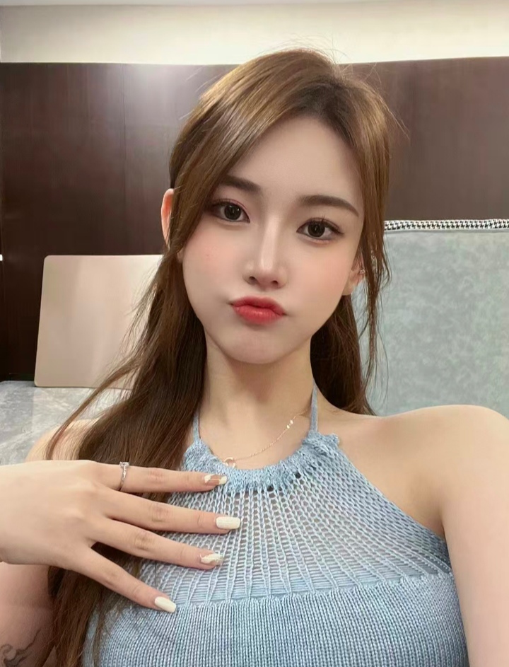 白嫩甜妹在线兼职