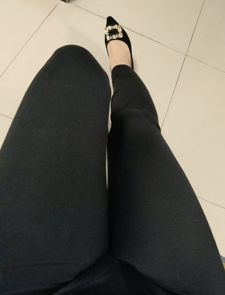 金水区爆乳语文老师