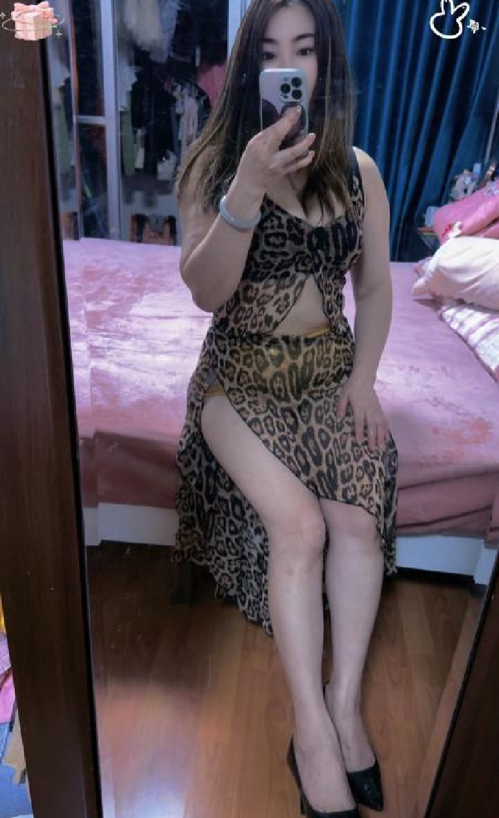 丰润情趣熟女水水