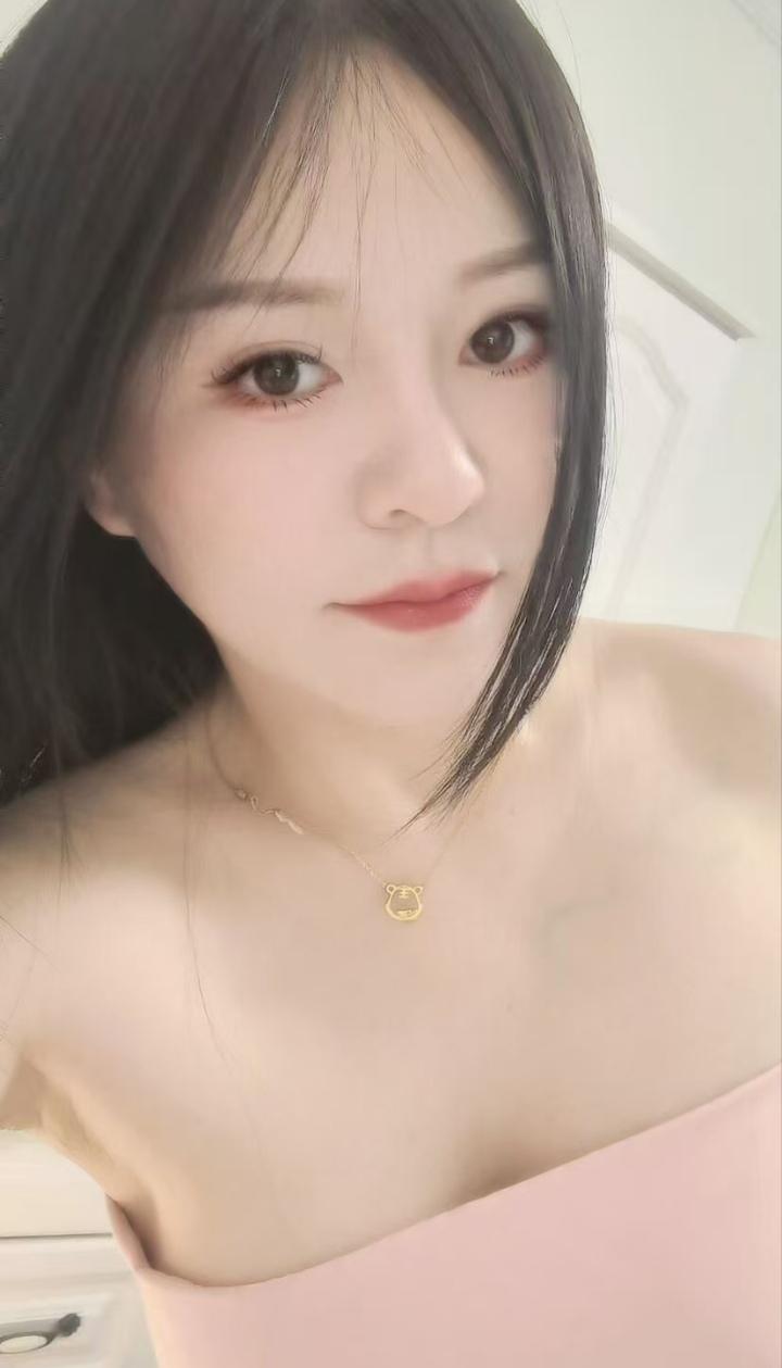 镜湖美艳御姐小可